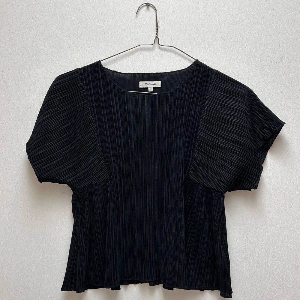 Madewell Black Pleated Blouse size XS
